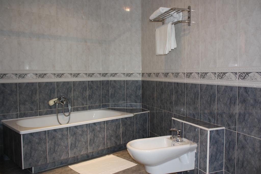 Hostal La Maya Cercedilla Δωμάτιο φωτογραφία